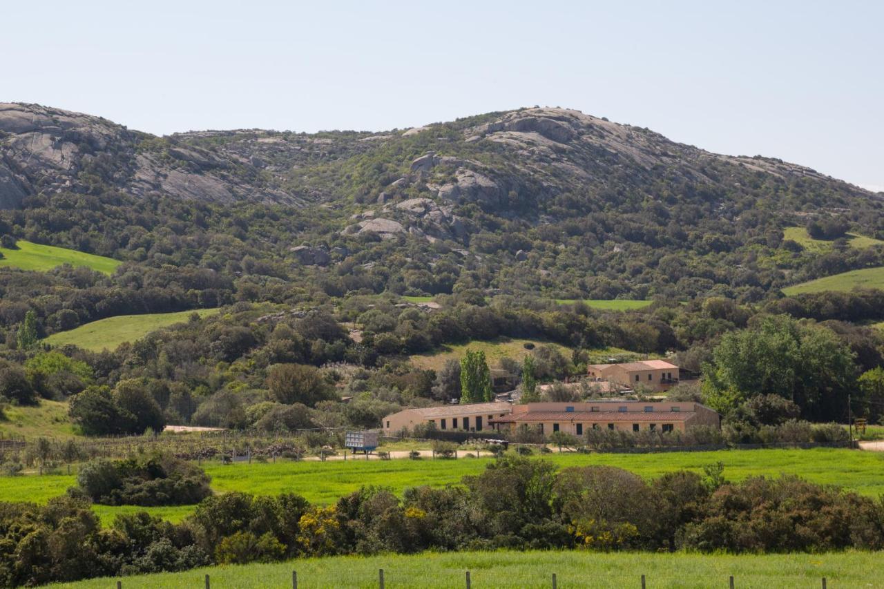 Agriturismo Lu Branu Arzachena Luaran gambar